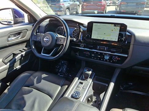 Used 2023 Nissan Pathfinder SL w/ SL Premium Package AWD/4WD image 14