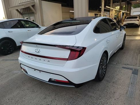 Used 2021 Hyundai Sonata Limited FWD image 3