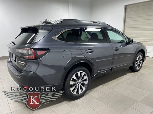Used 2024 Subaru Outback Touring image 6