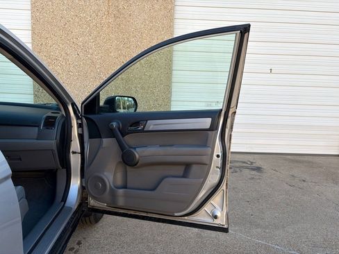 Used 2011 Honda CR-V SE image 33