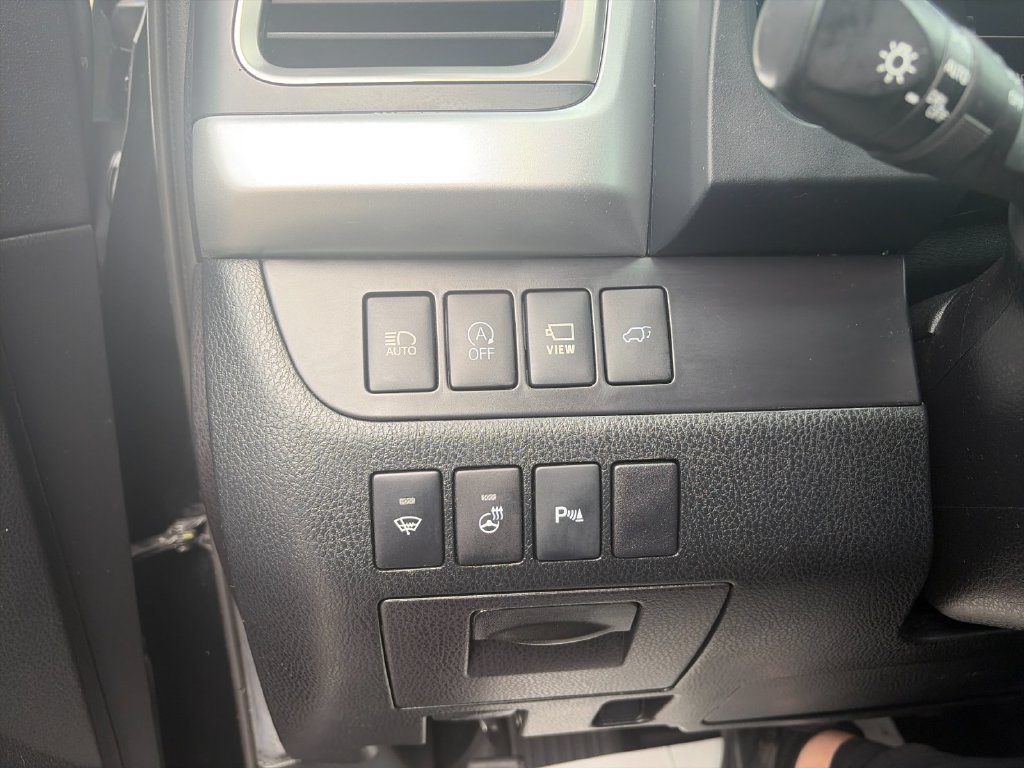 Used 2019 Toyota Highlander Limited Platinum AWD/4WD image 33