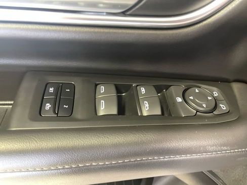 Used 2021 Chevrolet Tahoe Z71 w/ Rear Media and Nav Package AWD/4WD image 13