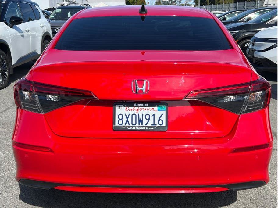 Used 2022 Honda Civic Touring image 4