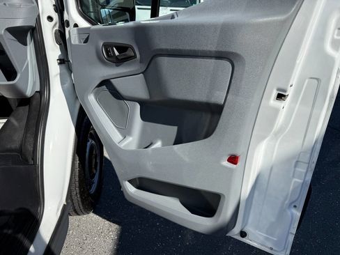 Used 2018 Ford Transit 250 148 Low Roof image 26