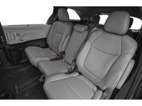 New 2026 Toyota Sienna XLE FWD image 9