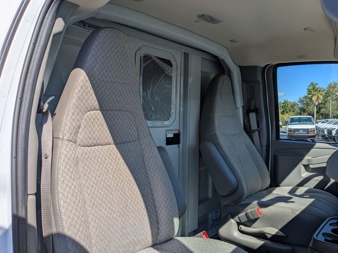 New 2025 Chevrolet Express 3500 w/ Power Convenience Package image 17