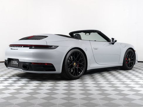 Used 2024 Porsche 911 Carrera 4S AWD/4WD image 8