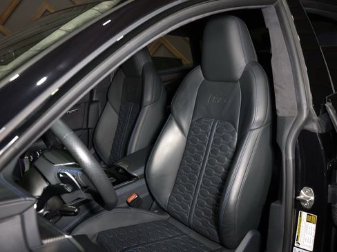 Used 2022 Audi RS 7 Sportback image 6