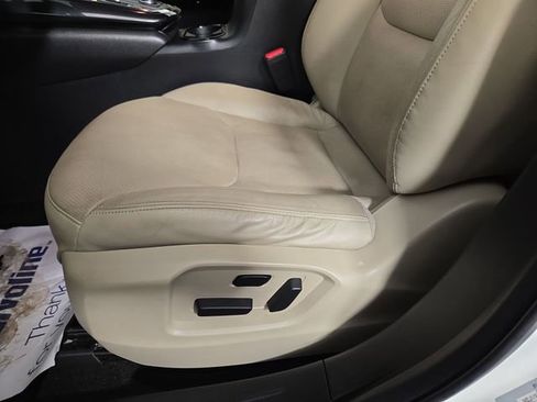 Used 2019 MAZDA CX-9 Touring image 29