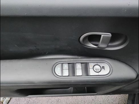 New 2026 Hyundai Ioniq 5 SE image 20