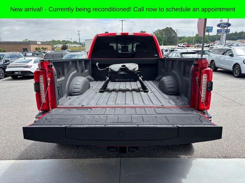 Used 2023 Ford F450 Lariat w/ Lariat Ultimate Package AWD/4WD image 3