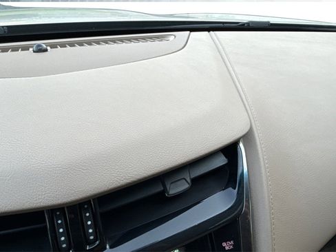 Used 2014 Cadillac CTS Luxury RWD image 39