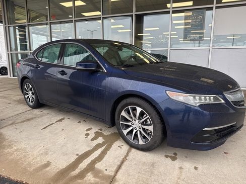 Used 2017 Acura TLX w/ Technology Package image 3
