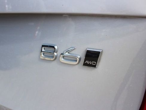 Certified 2023 Volvo XC90 B6 Plus w/ Protection Package Premier AWD/4WD image 15