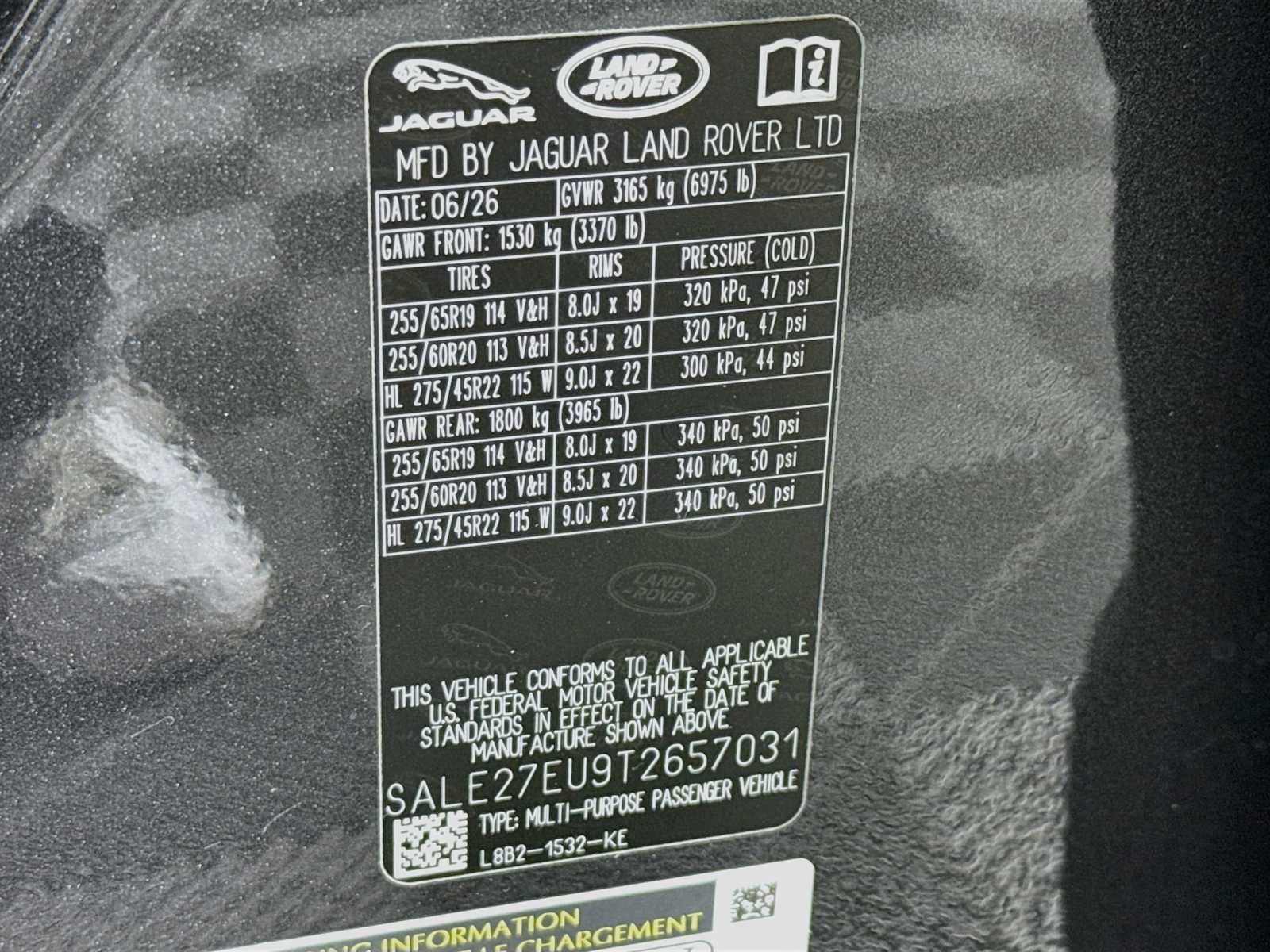 New 2026 Land Rover Defender 110 X-Dynamic SE AWD/4WD image 31