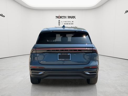 New 2026 Lincoln Nautilus Premier w/ Equipment Group 102A AWD/4WD image 4