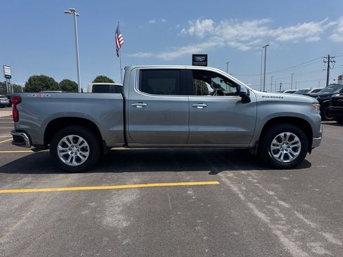 Used 2024 Chevrolet Silverado 1500 LTZ w/ Technology Package AWD/4WD image 8