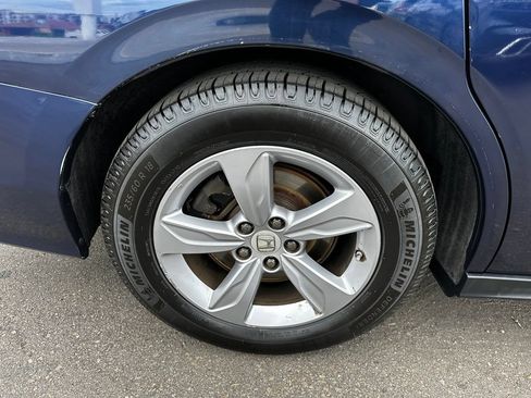 Used 2018 Honda Odyssey EX-L image 12
