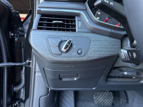 Used 2018 Audi A4 2.0T Ultra Premium w/ Convenience Package image 25