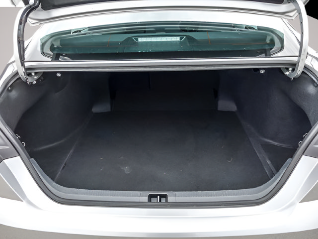 Used 2025 Toyota Camry LE FWD image 21