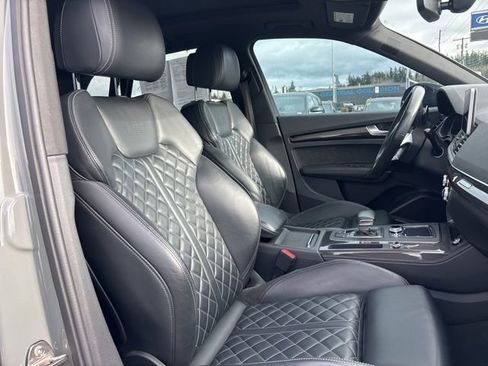 Used 2020 Audi SQ5 Premium Plus w/ Premium Plus Package image 12