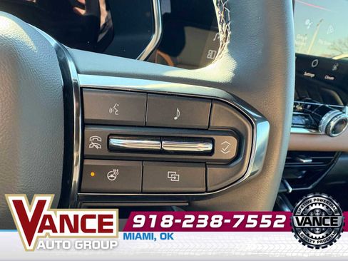 Used 2026 GMC Canyon AT4 w/ AT4 Premium Package image 27