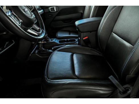 Used 2022 Jeep Wrangler Unlimited Rubicon 4xe w/ Cold Weather Group image 11