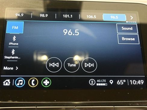 Used 2022 Chevrolet Equinox Premier FWD image 23