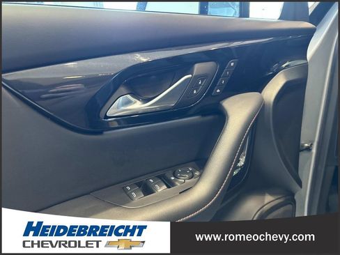 Used 2023 Chevrolet Blazer RS w/ Driver Confidence II Package FWD image 11