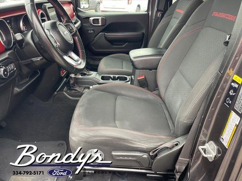 Used 2021 Jeep Wrangler Unlimited Rubicon image 10