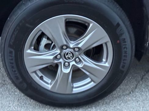 Certified 2025 Toyota RAV4 XLE image 14