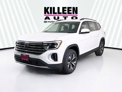 New 2026 Volkswagen Atlas SE FWD image 3