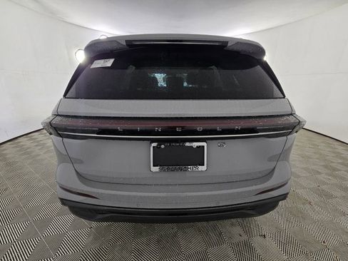 New 2026 Lincoln Nautilus Premier w/ Jet Appearance Package image 11