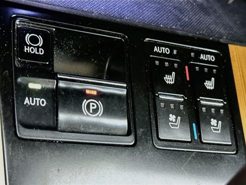Used 2017 Lexus RX 350 AWD w/ Premium Package image 26
