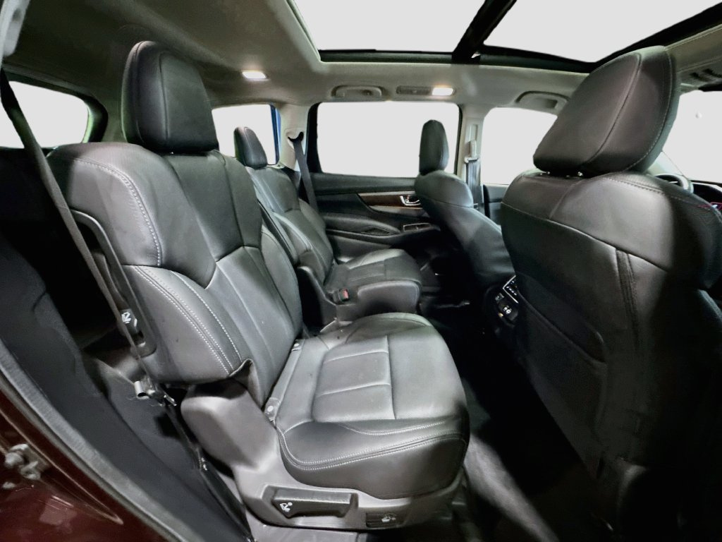 Used 2025 Subaru Ascent Touring AWD/4WD image 31