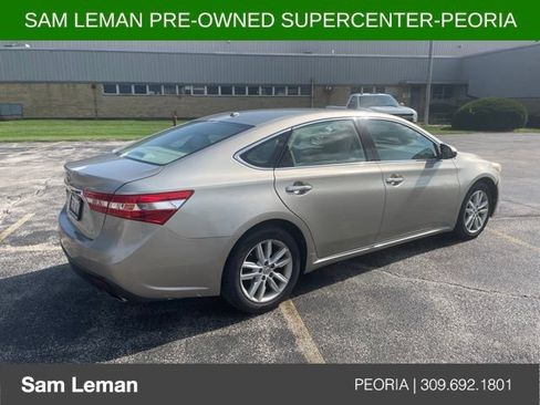 Used 2014 Toyota Avalon XLE Premium FWD image 5