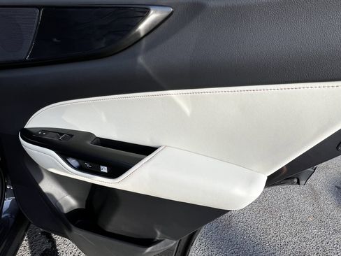 Used 2024 Lexus NX 250 FWD image 38