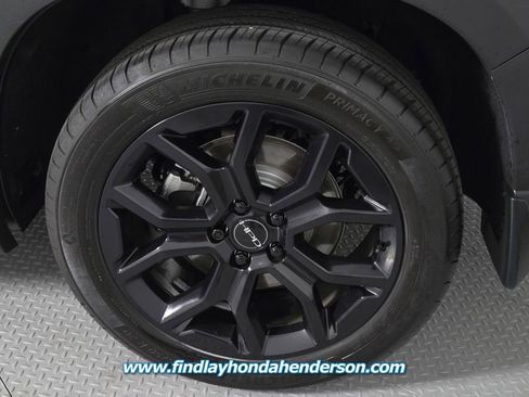 Certified 2025 Honda Pilot Touring image 10