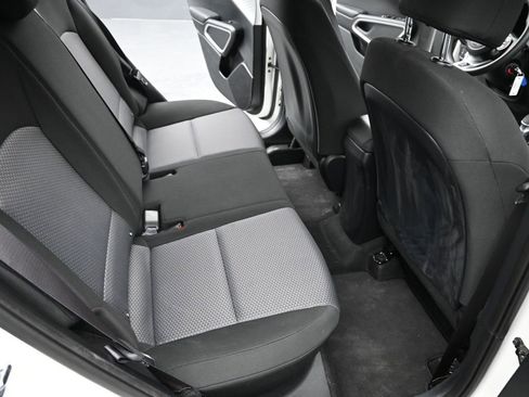 Used 2025 Kia Soul LX w/ LX Technology Package image 31