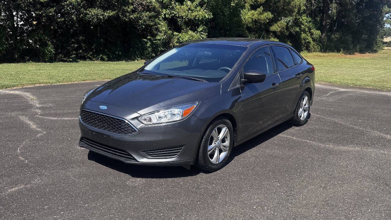 Used 2017 Ford Focus S FWD image 4