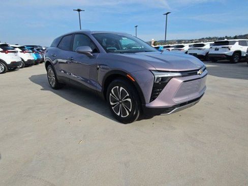 Used 2024 Chevrolet Blazer EV LT image 2