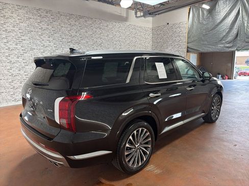 Used 2024 Hyundai Palisade Calligraphy AWD/4WD image 7