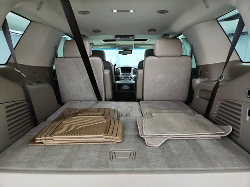 Used 2018 Chevrolet Tahoe Premier image 42