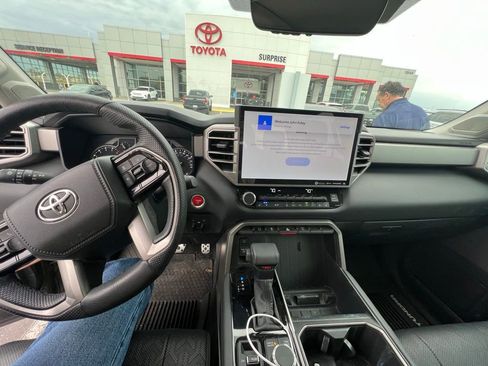 Used 2022 Toyota Tundra Limited image 11