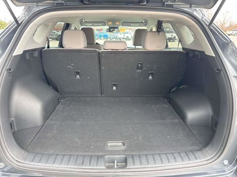 Used 2021 Hyundai Tucson SE image 8
