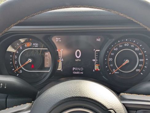 Used 2024 Jeep Wrangler Unlimited Sport AWD/4WD image 28