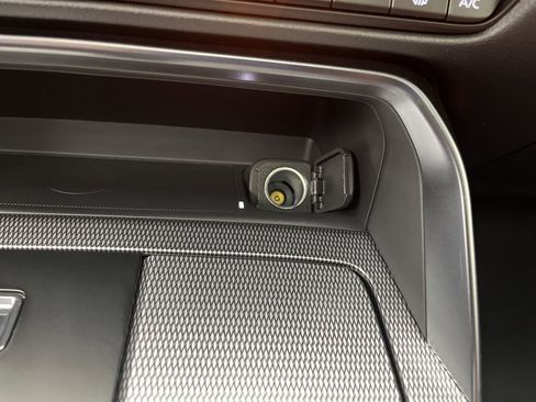 Certified 2025 MAZDA CX-70 Plug-In Hybrid w/ Premium Plus image 24