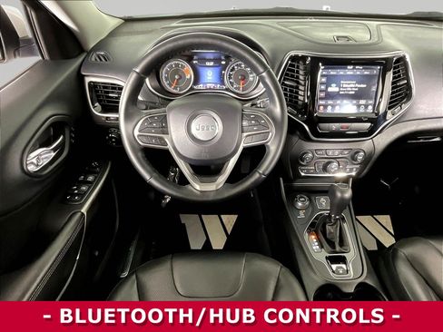 Used 2019 Jeep Cherokee Limited AWD/4WD image 8