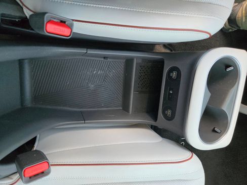 Certified 2023 Hyundai Ioniq 5 SEL AWD/4WD image 18
