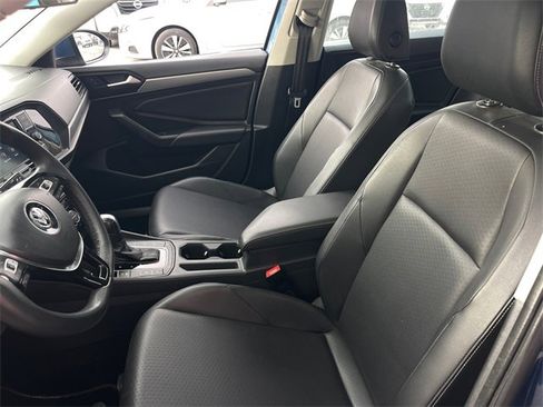 Used 2020 Volkswagen Jetta SE image 10